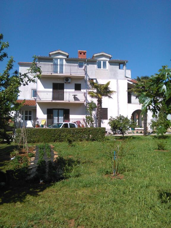 Apartments Zova Medulin Luaran gambar