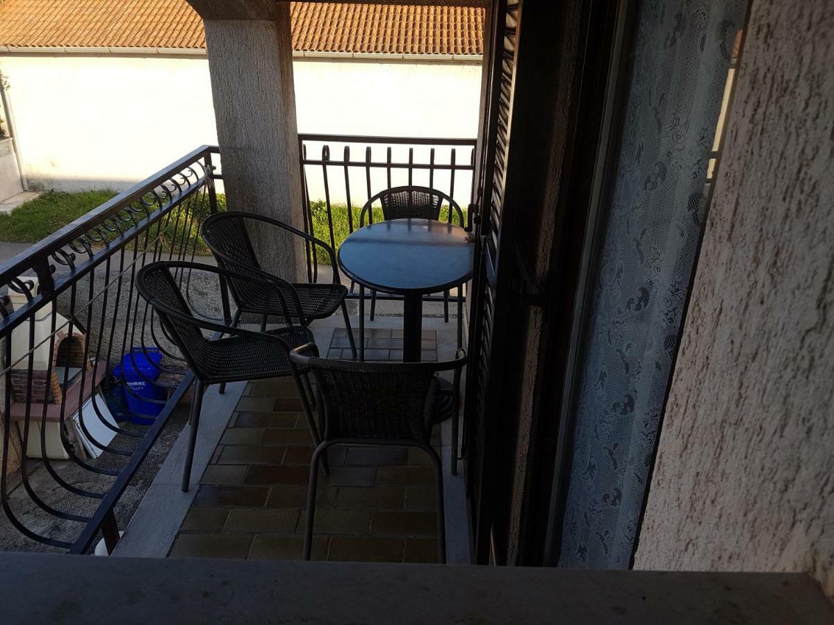 Apartments Zova Medulin Luaran gambar